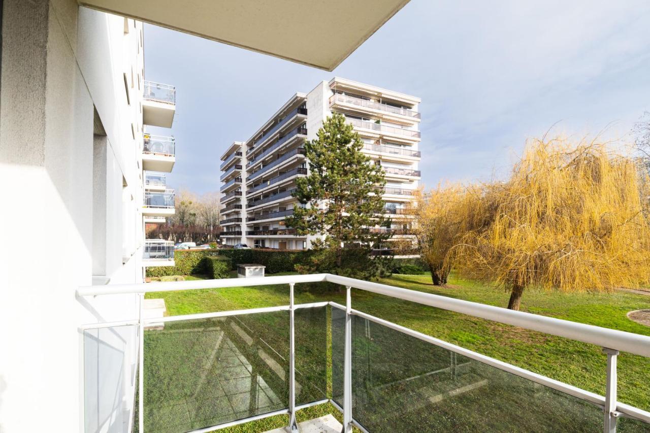 The Green Home - Quiet And Fully Equipped High-End Studio With Parking Courcouronnes Eksteriør bilde