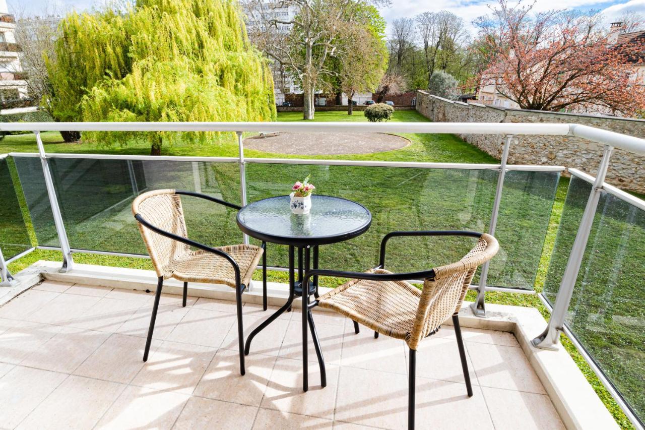 The Green Home - Quiet And Fully Equipped High-End Studio With Parking Courcouronnes Eksteriør bilde